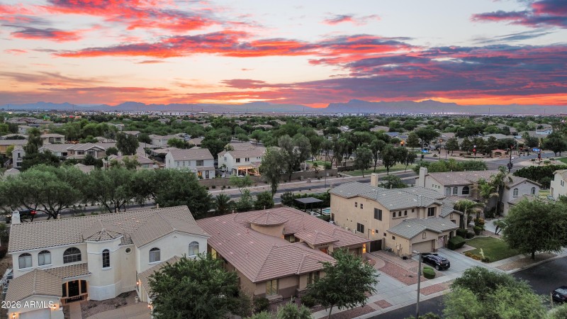 67-print-4756 E Ironhorse Rd Twilight-06