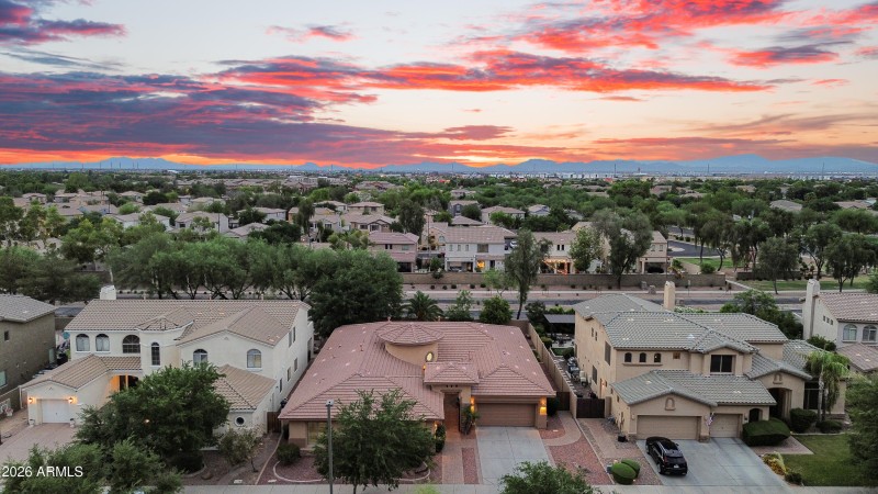 68-print-4756 E Ironhorse Rd Twilight-07