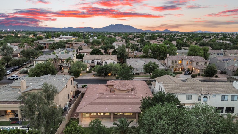 78-print-4756 E Ironhorse Rd Twilight-17