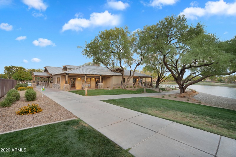 87-print-4756 E Ironhorse Rd Community-0