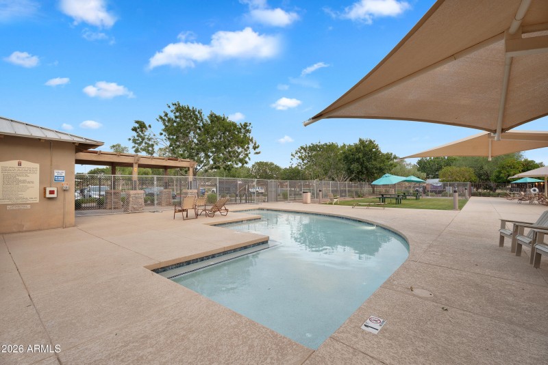 91-print-4756 E Ironhorse Rd Community-1