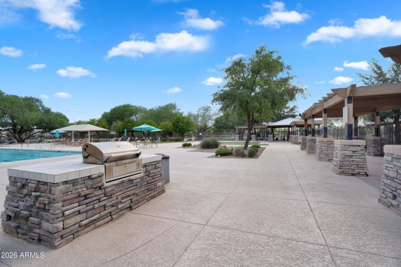 93-print-4756 E Ironhorse Rd Community-1