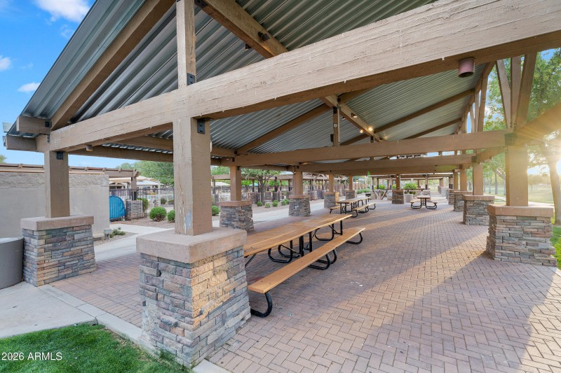 99-print-4756 E Ironhorse Rd Community-1