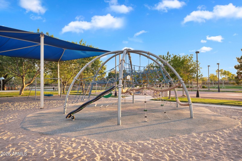 101-print-4756 E Ironhorse Rd Community-