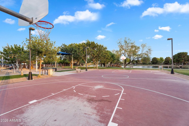 106-print-4756 E Ironhorse Rd Community-