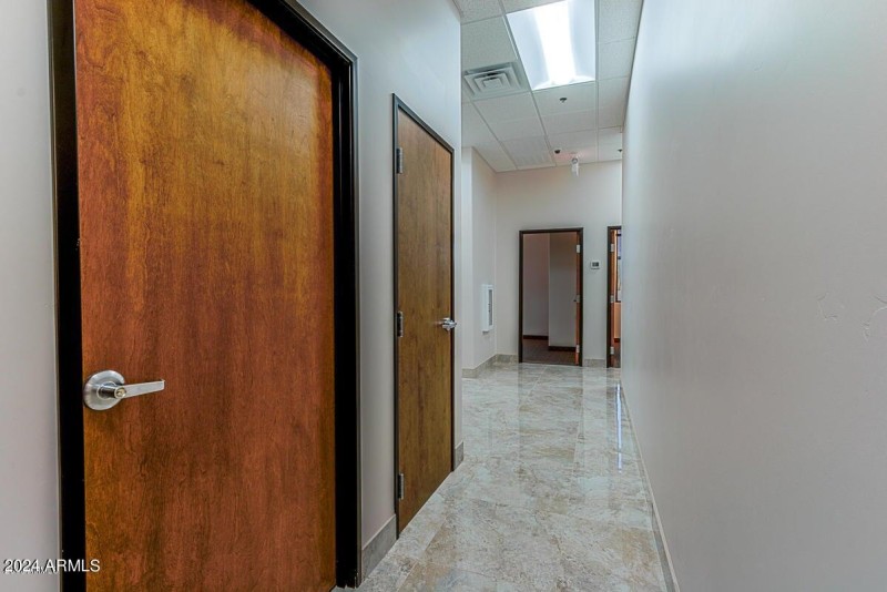 20180105230632398718000000-o