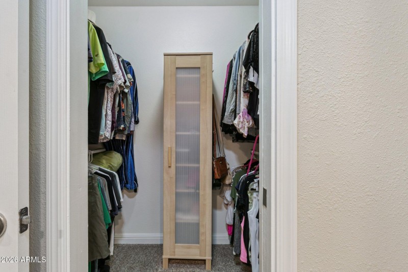 22-web-or-mls-6253-e-catalina-dr