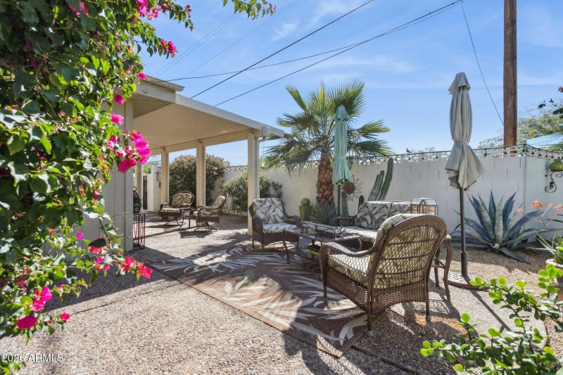 30-web-or-mls-6253-e-catalina-dr