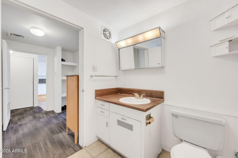 6125 E Indian School Rd 174-16