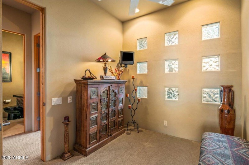 34-Primary Suite Flex Space