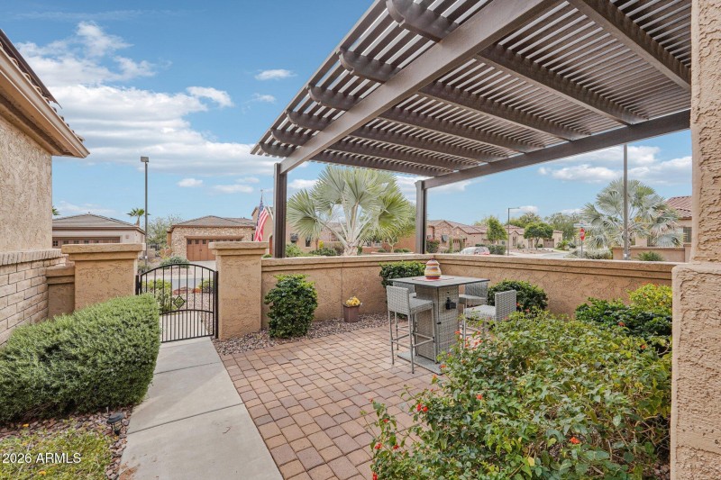 8-web-or-mls-N 130th Dr-S1202-008