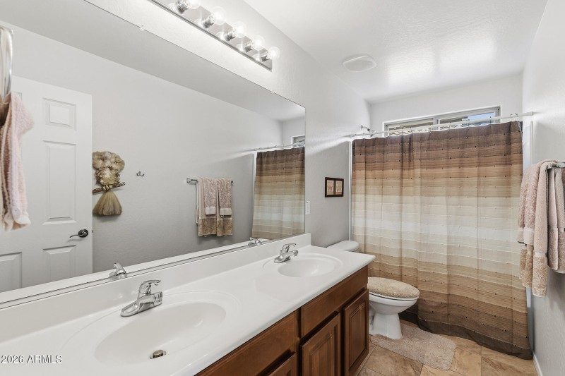 Upstairs Bathroom 2