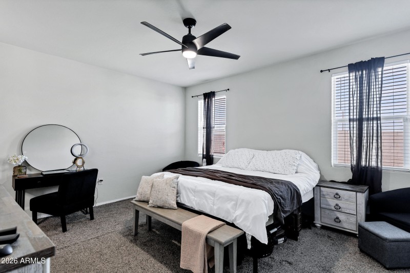 1806 W Cameron Blvd-18