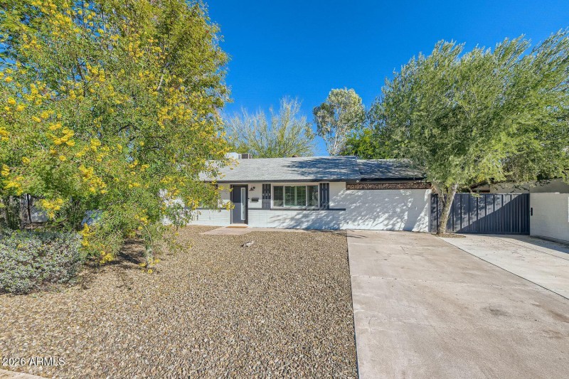 925 79th Street - Web Quality - 001 - 01