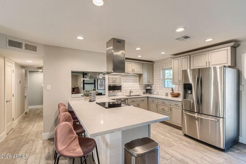 925 79th Street - Web Quality - 009 - 11