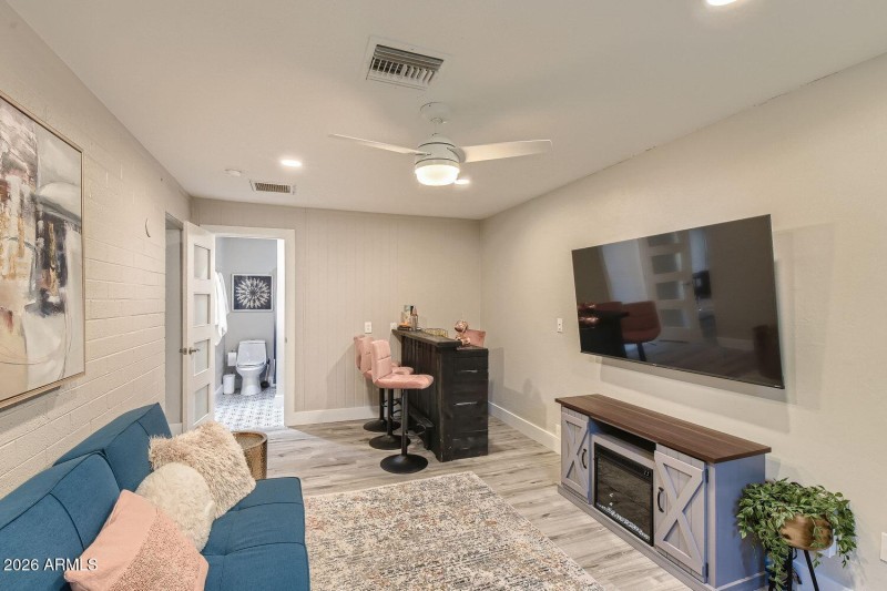 925 79th Street - Web Quality - 015 - 19