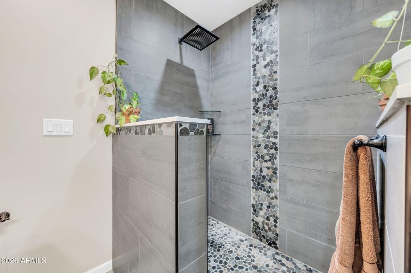 23705 N 104th Ave-31