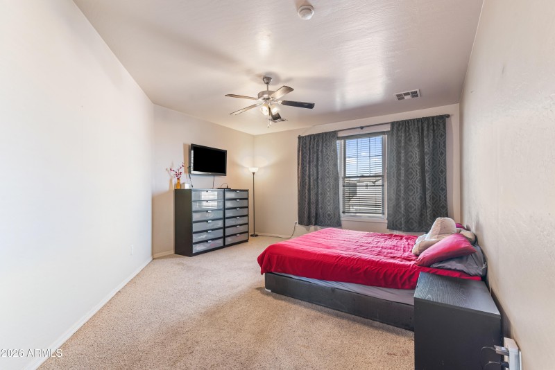 25_4027 w st charles ave-25