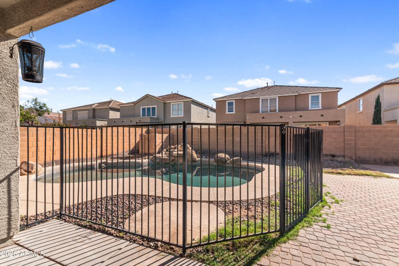 41_4027 w st charles ave-41