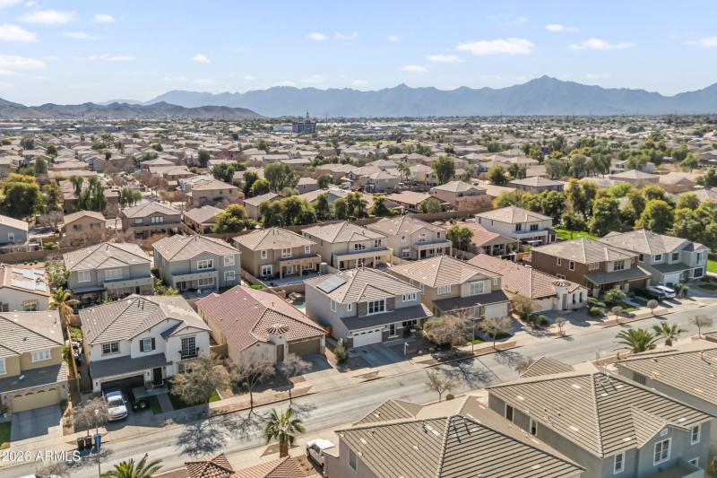 51_4027 w st charles ave-51