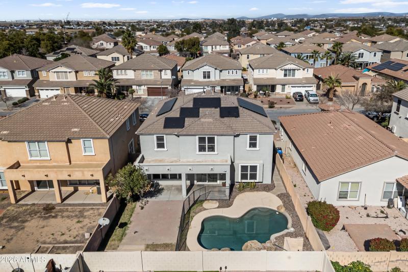 53_4027 w st charles ave-53