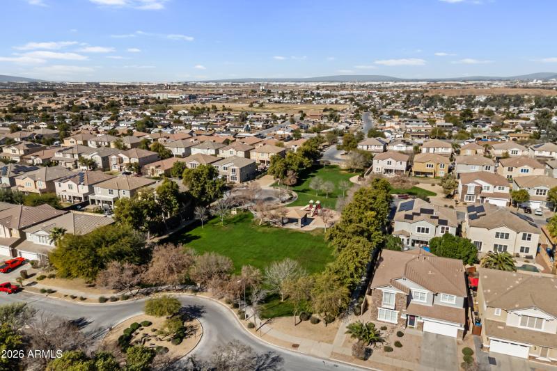 61_4027 w st charles ave-61