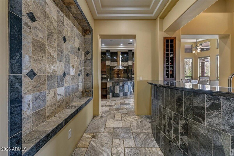 10-Wet Bar