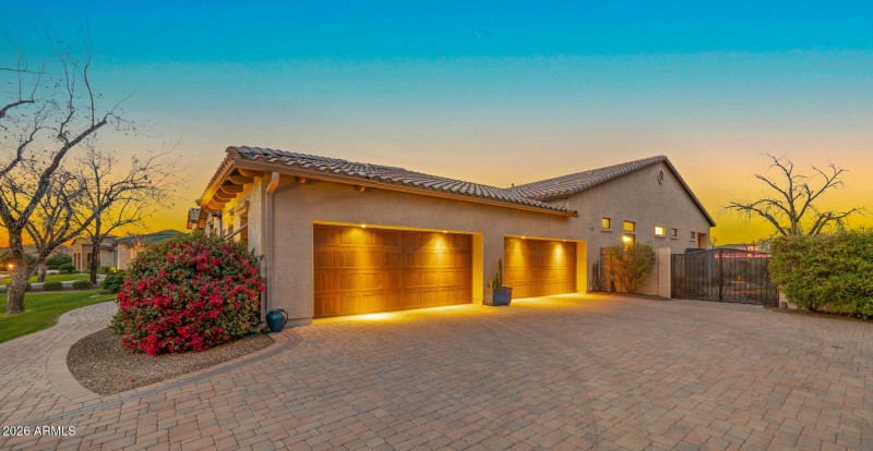 4 Car Garage