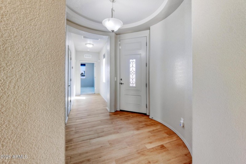 1094 Wagner Place-082003