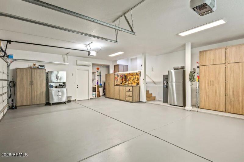 3 Car Garage