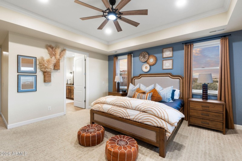 41-Primary Bedroom (2)