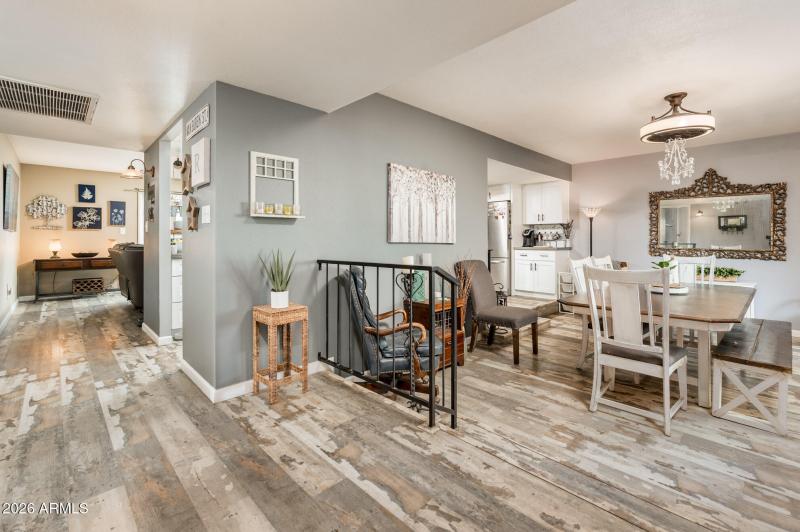 3335 W Acoma Dr - MLS-9