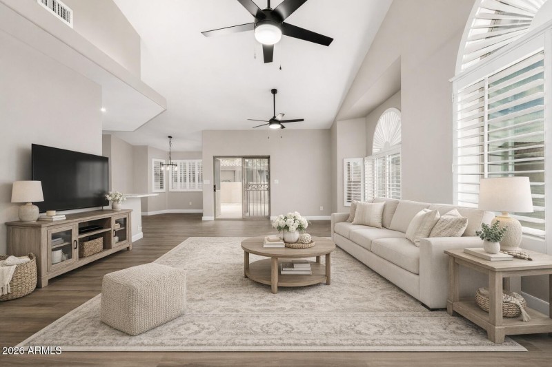 BROADWAY LIVING ROOM