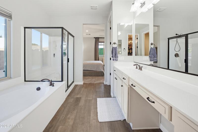 10015 W Villa Hermosa-38