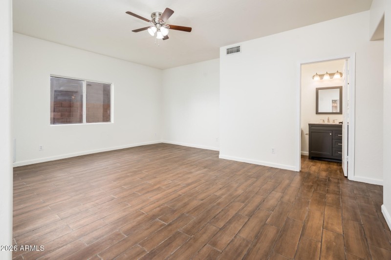 10640 E Carol Ave - MLS-21