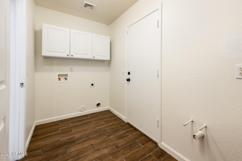 10640 E Carol Ave - MLS-38