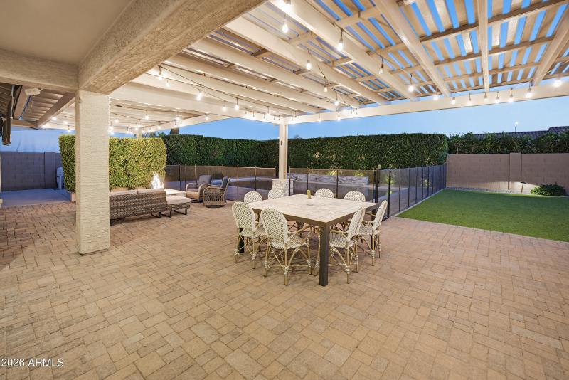 10015 W Villa Hermosa-74