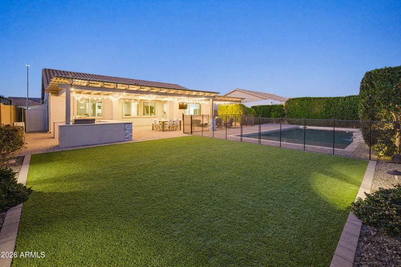 10015 W Villa Hermosa-75