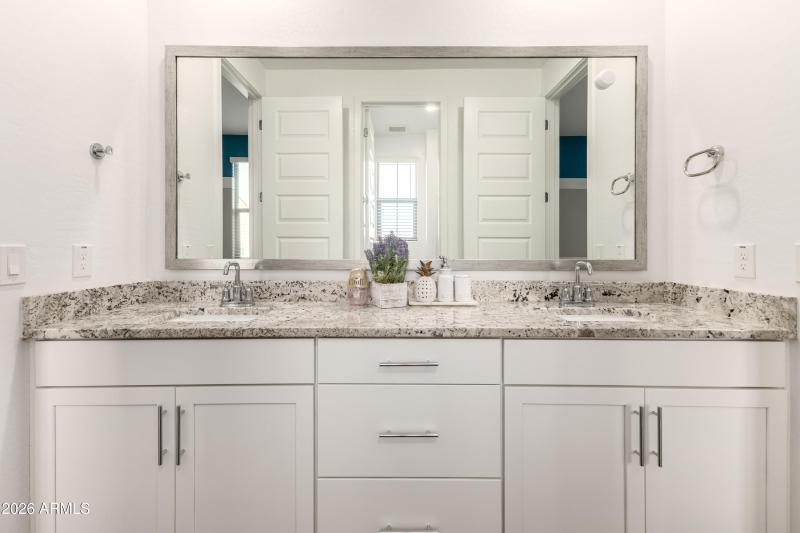 Guest Bath#2 upstairs -Jack and Jill