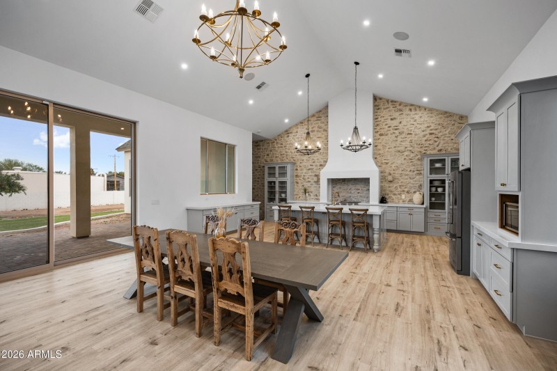 18212 E Navajo Dr-10