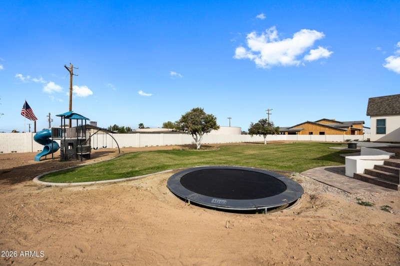 18212 E Navajo Dr-53