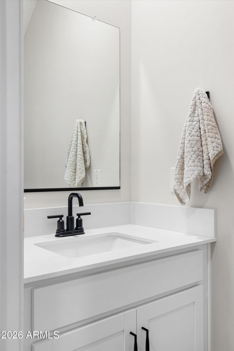 16-2822 W White Feather Ln_16