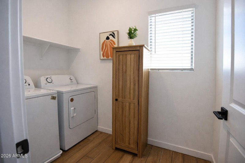 upstairs_laundry-room