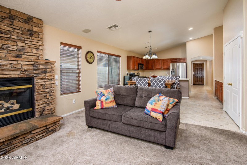 46000 W Guilder Av-5071-Edit