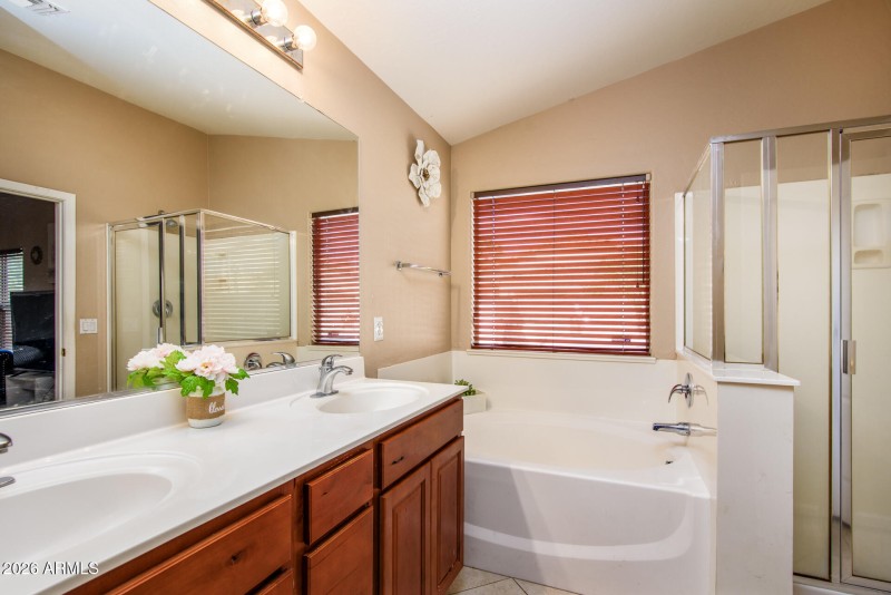 46000 W Guilder Av-5124-Edit