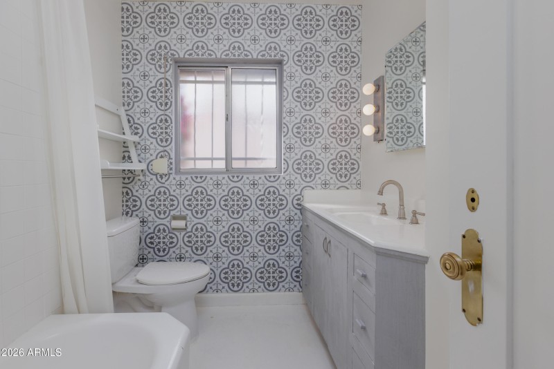 Bathroom 2