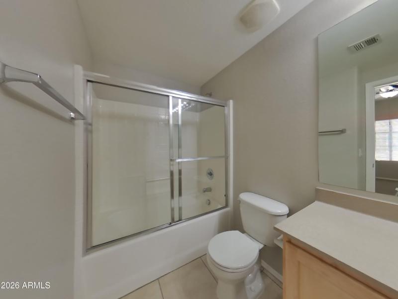 13_pc_UH7OHwgV66_VzmELI6yDB_layout_0