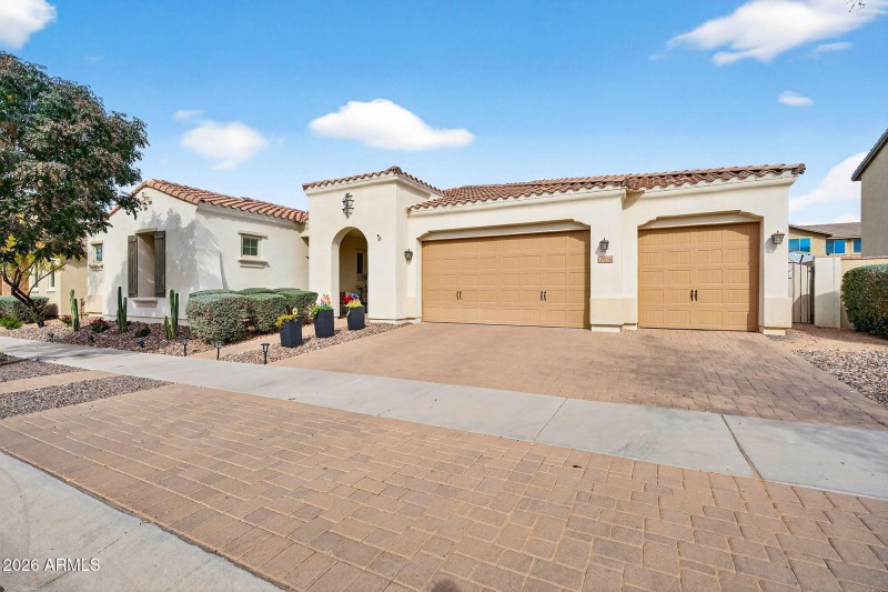 3-web-or-mls-07E Sanger Ave (2)