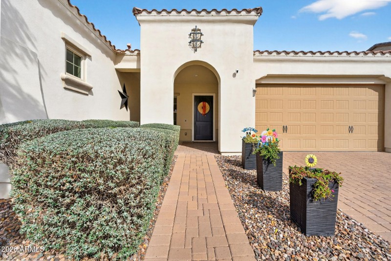 4-web-or-mls-08E Sanger Ave