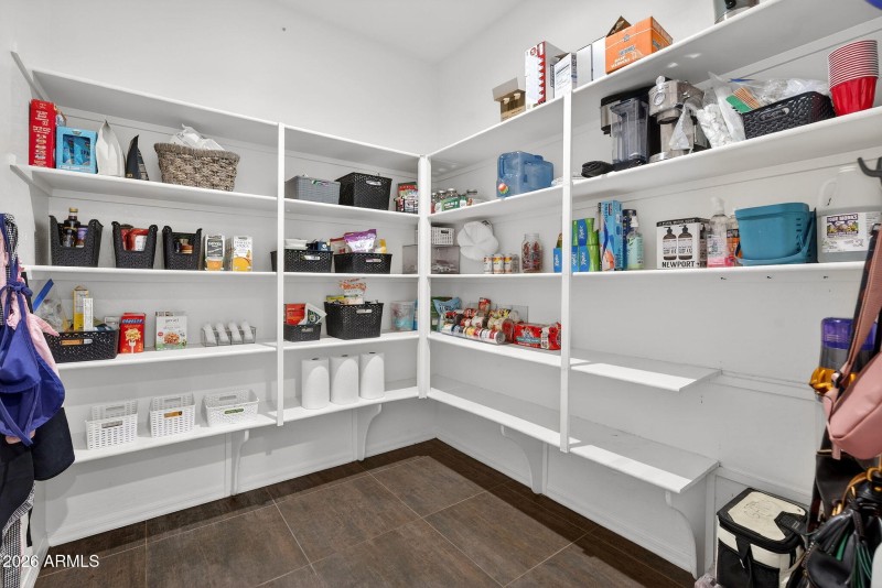 33-web-or-mls-38E Sanger Ave